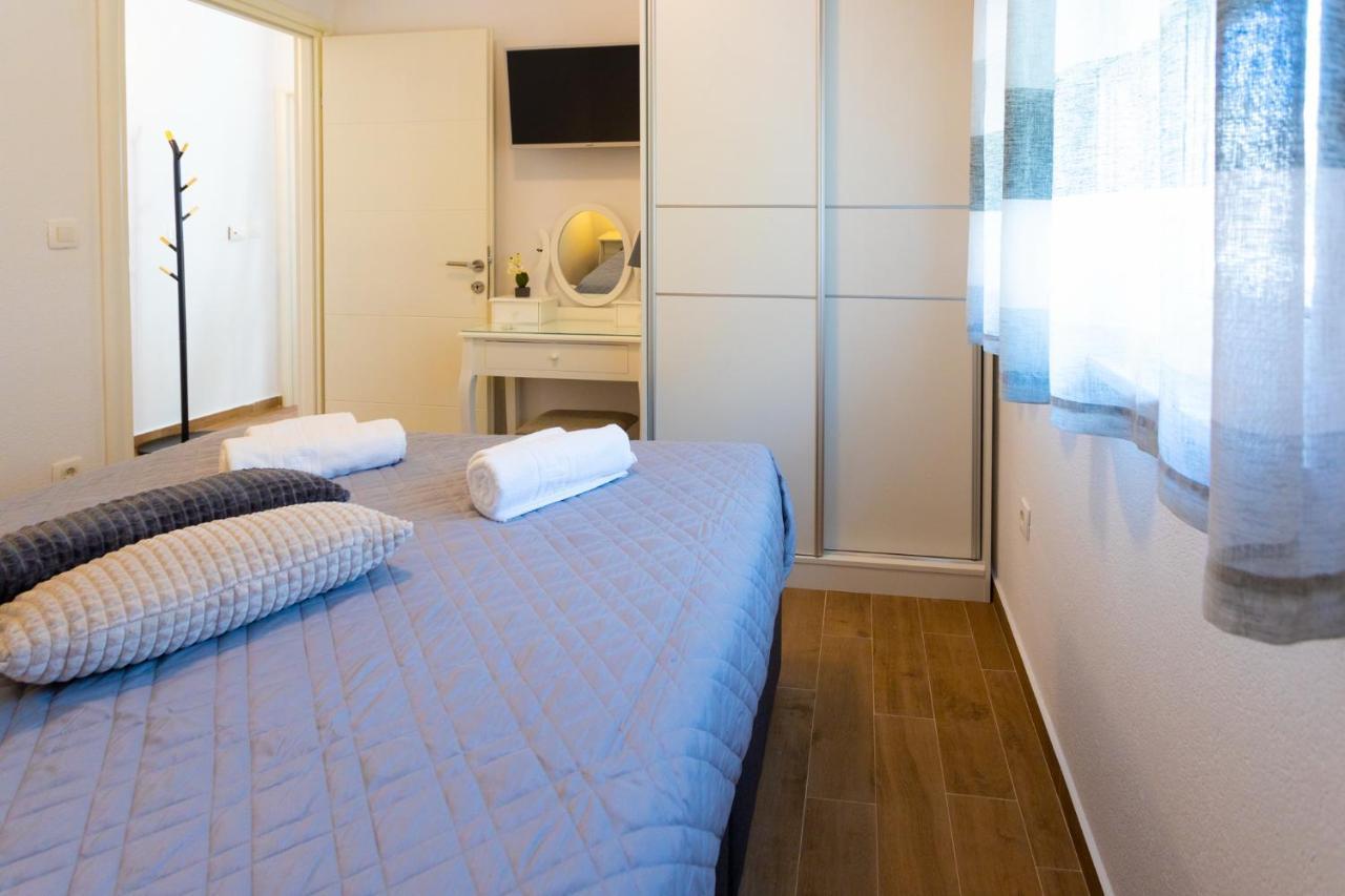 Apartments Jasa Deluxe Makarska Exteriör bild