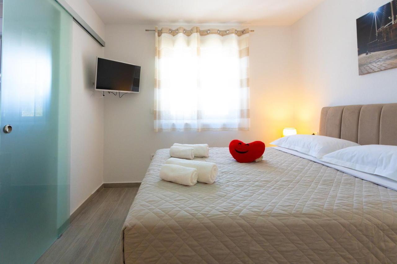 Apartments Jasa Deluxe Makarska Exteriör bild