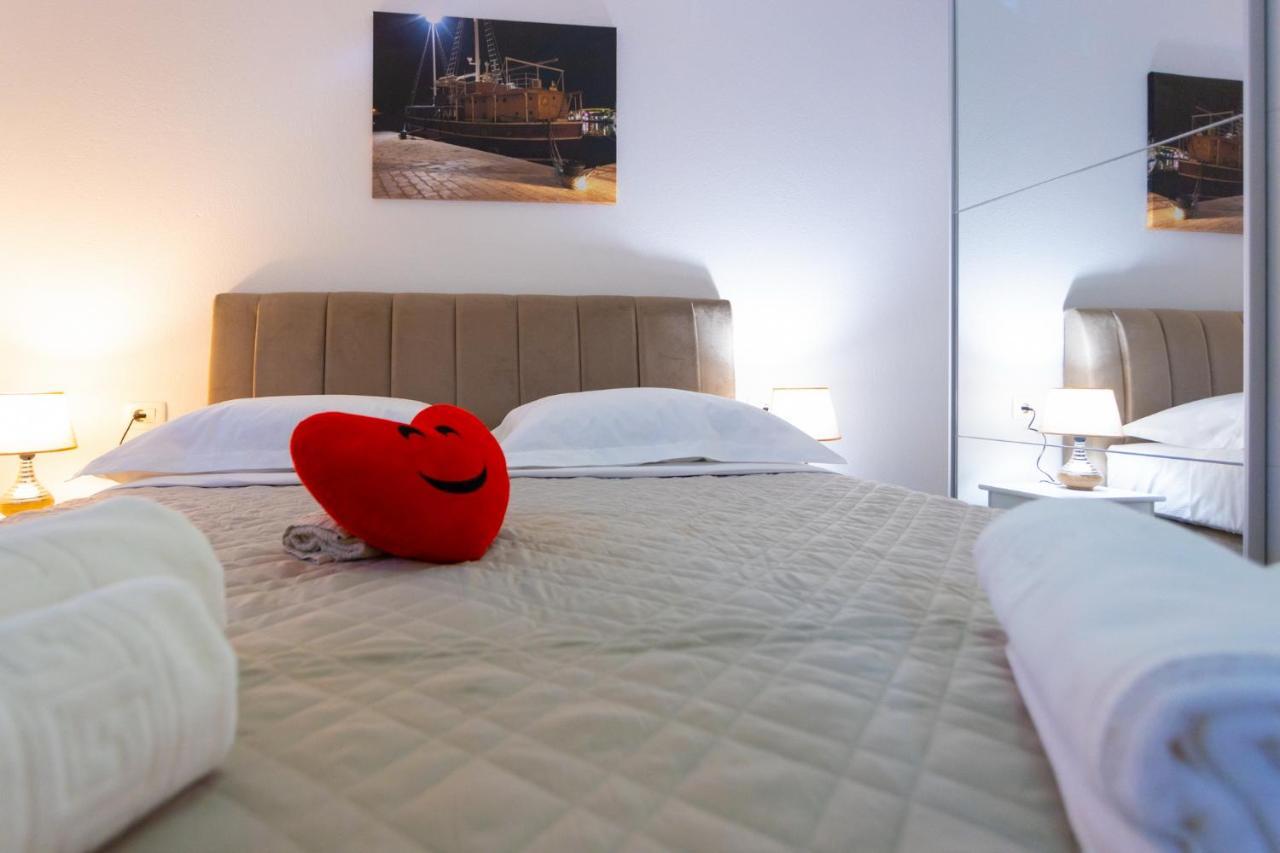 Apartments Jasa Deluxe Makarska Exteriör bild