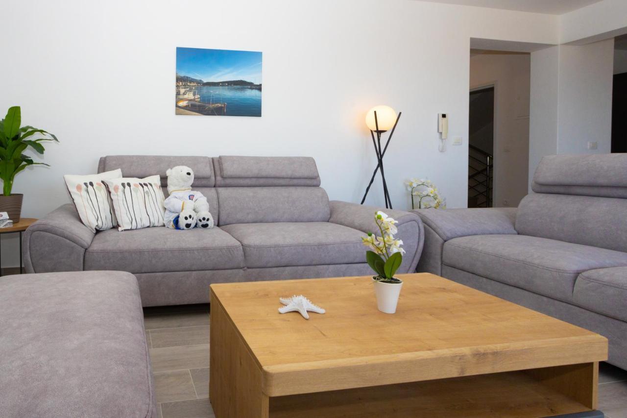 Apartments Jasa Deluxe Makarska Exteriör bild