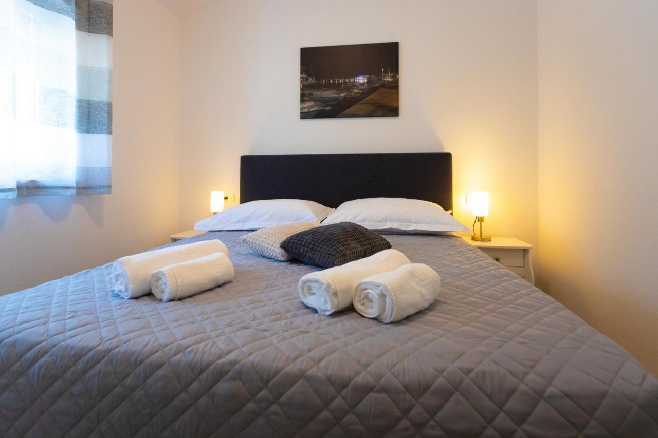 Apartments Jasa Deluxe Makarska Exteriör bild
